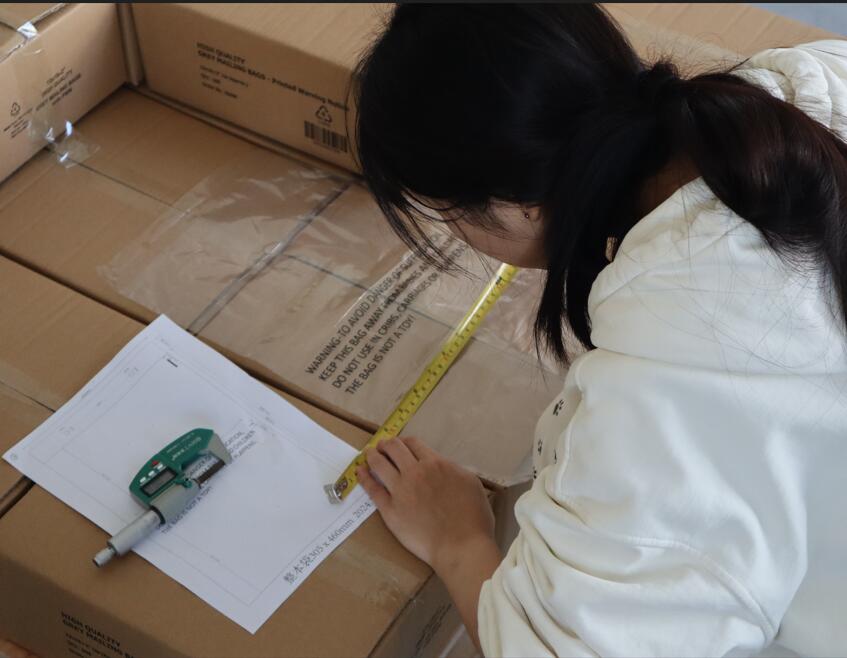 Transparent plastic bag quality inspection Transparent plastic bag quality inspection